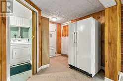 423 PINETREE DRIVE | London Ontario | Slide Image Thirty-five
