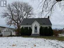 33 BEECHWOOD AVENUE | Lambton Shores Ontario | Slide Image Three