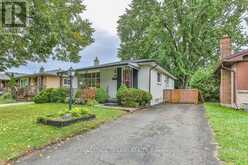 15 TALAVERA CRESCENT | London Ontario | Slide Image Two