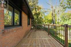 139 DEER PARK CIRCLE | London Ontario | Slide Image Thirty-seven