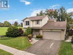 30 FOUR OAKS CRESCENT London Ontario, N6J 4B7