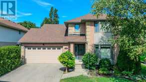 15 WINSHIP CLOSE | London Ontario | Slide Image One