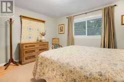4 QUAIL PLACE | Chatham Ontario | Slide Image Seventeen