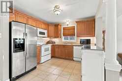 1426 MICKLEBOROUGH DRIVE | London Ontario | Slide Image Twelve
