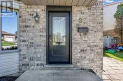 26 DAYBREAK DRIVE | London Ontario | Slide Image Fifty