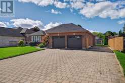 45 PARKVIEW DRIVE | Thames Centre Ontario | Slide Image Four