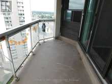 2004 - 323 COLBORNE STREET | London Ontario | Slide Image Nineteen