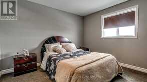 2746 BATEMAN TRAIL | London Ontario | Slide Image Eleven