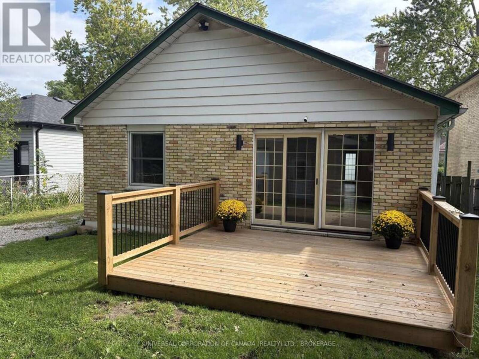 97 CHESLEY AVENUE, London, Ontario N5Z 2C3