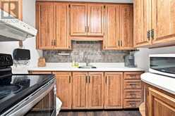 117 EMPRESS AVENUE | London Ontario | Slide Image Eighteen