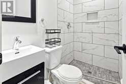 117 EMPRESS AVENUE | London Ontario | Slide Image Nineteen