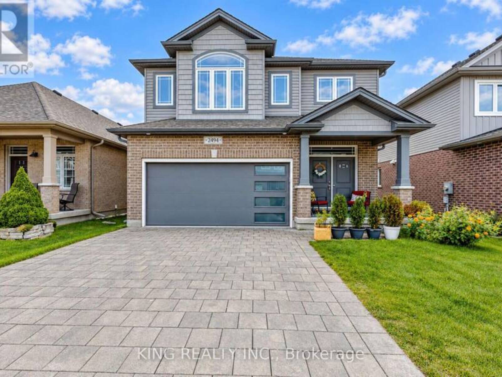 2494 LEEDS CROSSING, London, Ontario N6M 0E6