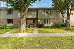 10 BERKSHIRE COURT | London Ontario | Slide Image Thirty-seven