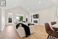 12 BRISCOE CRESCENT | Strathroy-Caradoc Ontario | Slide Image Eight
