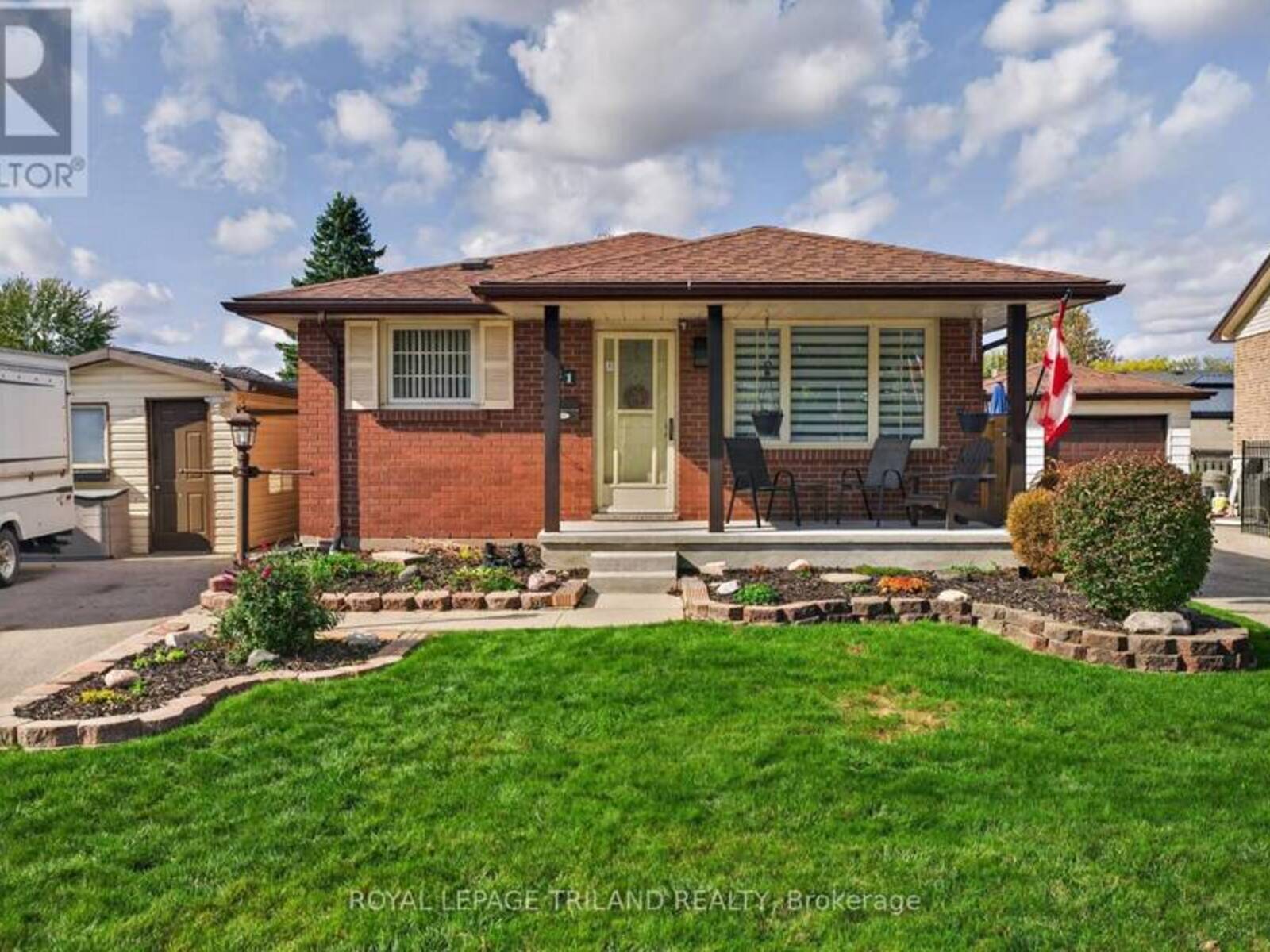 21 JENA CRESCENT, London, Ontario N5V 1L3
