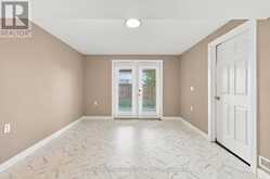 7 - 122 SHERWOOD FOREST SQUARE | London Ontario | Slide Image Thirty-five