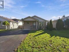 15 CHESWICK CIRCLE London Ontario, N6E 3L8