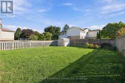 15 CHESWICK CIRCLE | London Ontario | Slide Image Thirty