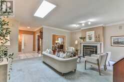 32 - 30 DOON DRIVE | London Ontario | Slide Image Eight