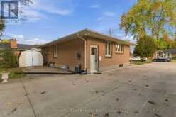 1362 COLLINGWOOD AVENUE | London Ontario | Slide Image Thirty-six