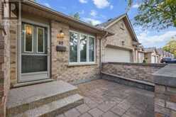 45 - 1241 BEAVERBROOK AVENUE | London Ontario | Slide Image Three