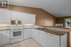 45 - 1241 BEAVERBROOK AVENUE | London Ontario | Slide Image Eight