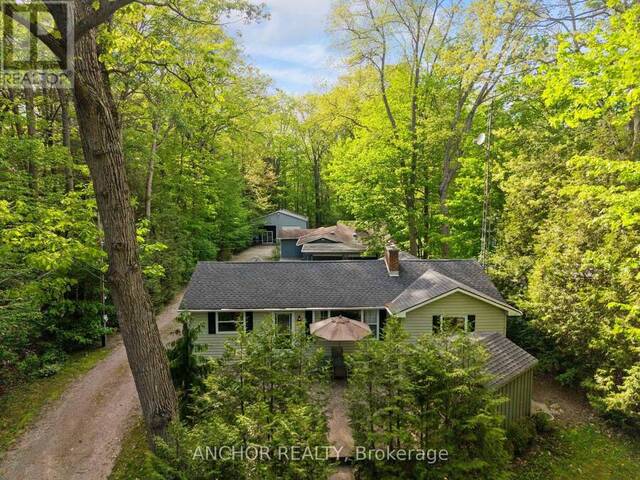 223 ONTARIO STREET S Grand Bend Ontario, N0M 1T0 - Property For Sale