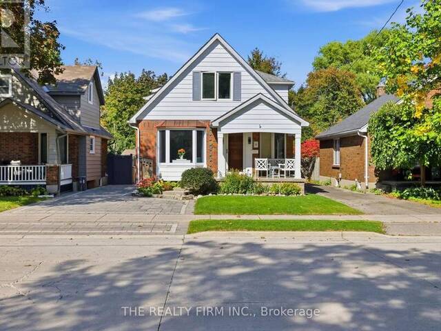 28 THOMAS JANES DRIVE London Ontario, N6C 2G9 - 4 Bedrooms Home For Sale