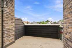 2140 MEADOWGATE BOULEVARD | London Ontario | Slide Image Thirty-one