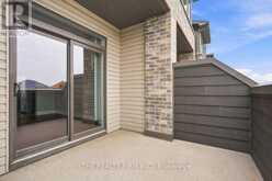 2140 MEADOWGATE BOULEVARD | London Ontario | Slide Image Thirty-two