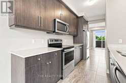 2140 MEADOWGATE BOULEVARD | London Ontario | Slide Image Eight