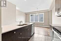 2140 MEADOWGATE BOULEVARD | London Ontario | Slide Image Nine