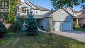 105 RICHMEADOW CRESCENT | London Ontario | Slide Image Four