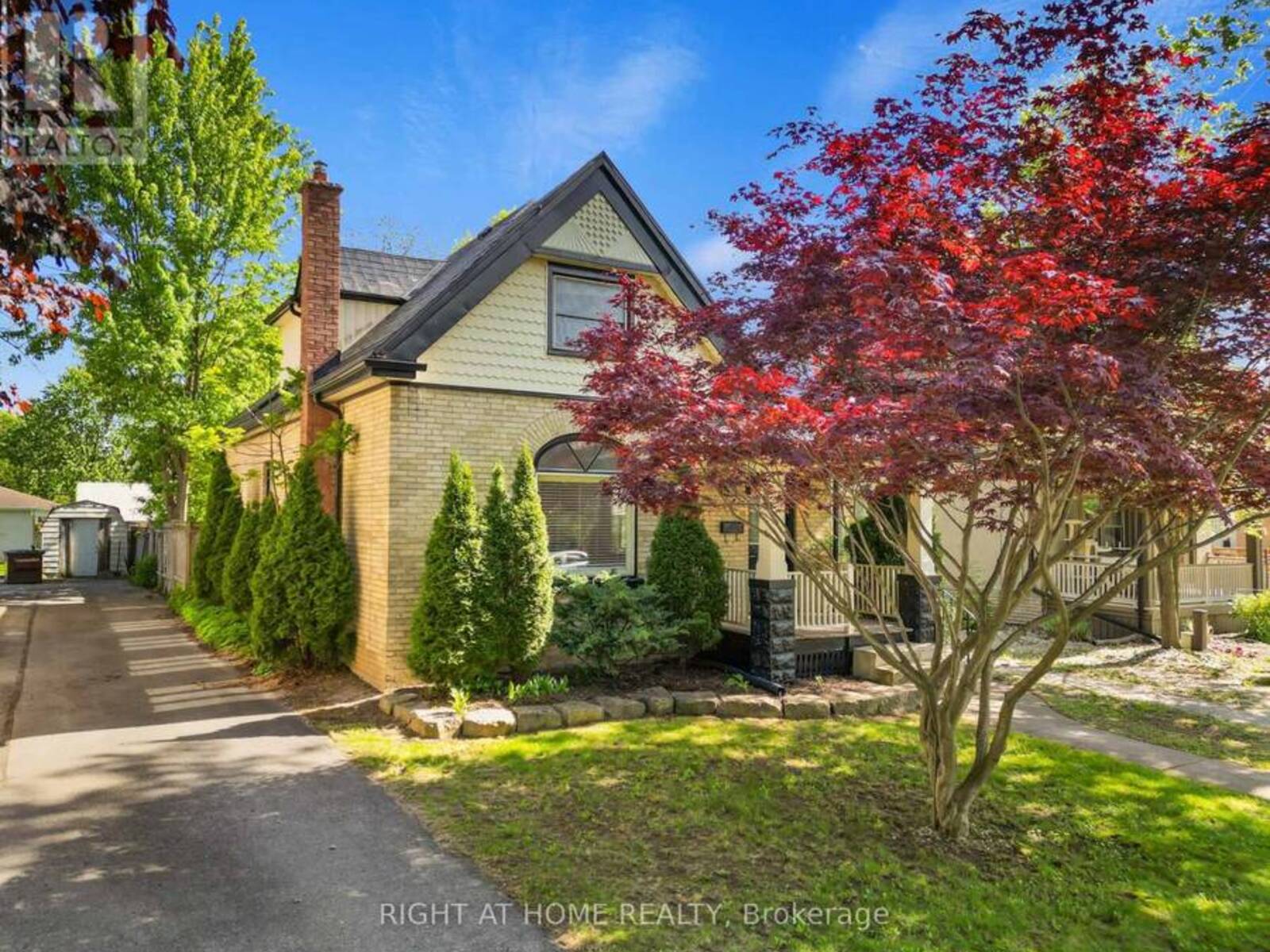 455 ST JAMES STREET, London, Ontario N5Y 3P2