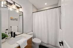 126 ASPEN CIRCLE | Thorndale Ontario | Slide Image Eight