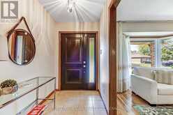 28 COUNTRY CLUB LANE | London Ontario | Slide Image Ten