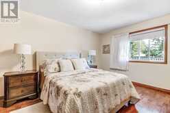 28 COUNTRY CLUB LANE | London Ontario | Slide Image Fifteen