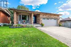 28 COUNTRY CLUB LANE | London Ontario | Slide Image One