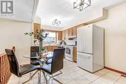 28 COUNTRY CLUB LANE | London Ontario | Slide Image Nine