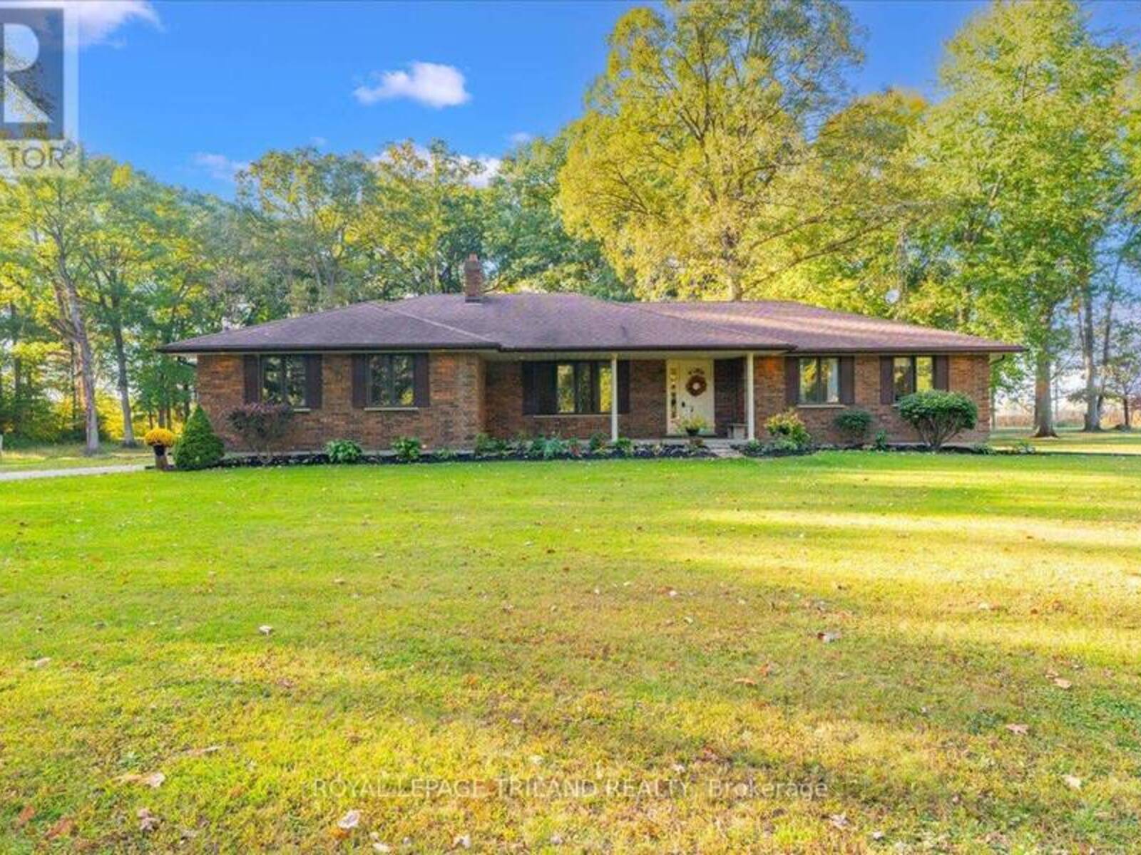 22775 DOGWOOD ROAD, Newbury, Ontario N0L 1Z0