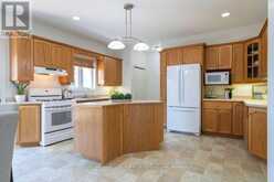 516 HARRIS CIRCLE | Strathroy-Caradoc Ontario | Slide Image Six