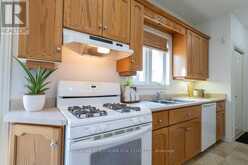 516 HARRIS CIRCLE | Strathroy-Caradoc Ontario | Slide Image Eight
