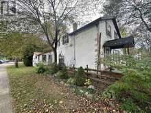 135 ELGIN STREET N | Mount Forest Ontario | Slide Image Three