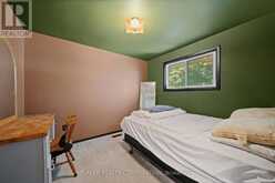 72 INVERARY ROAD | London Ontario | Slide Image Fourteen
