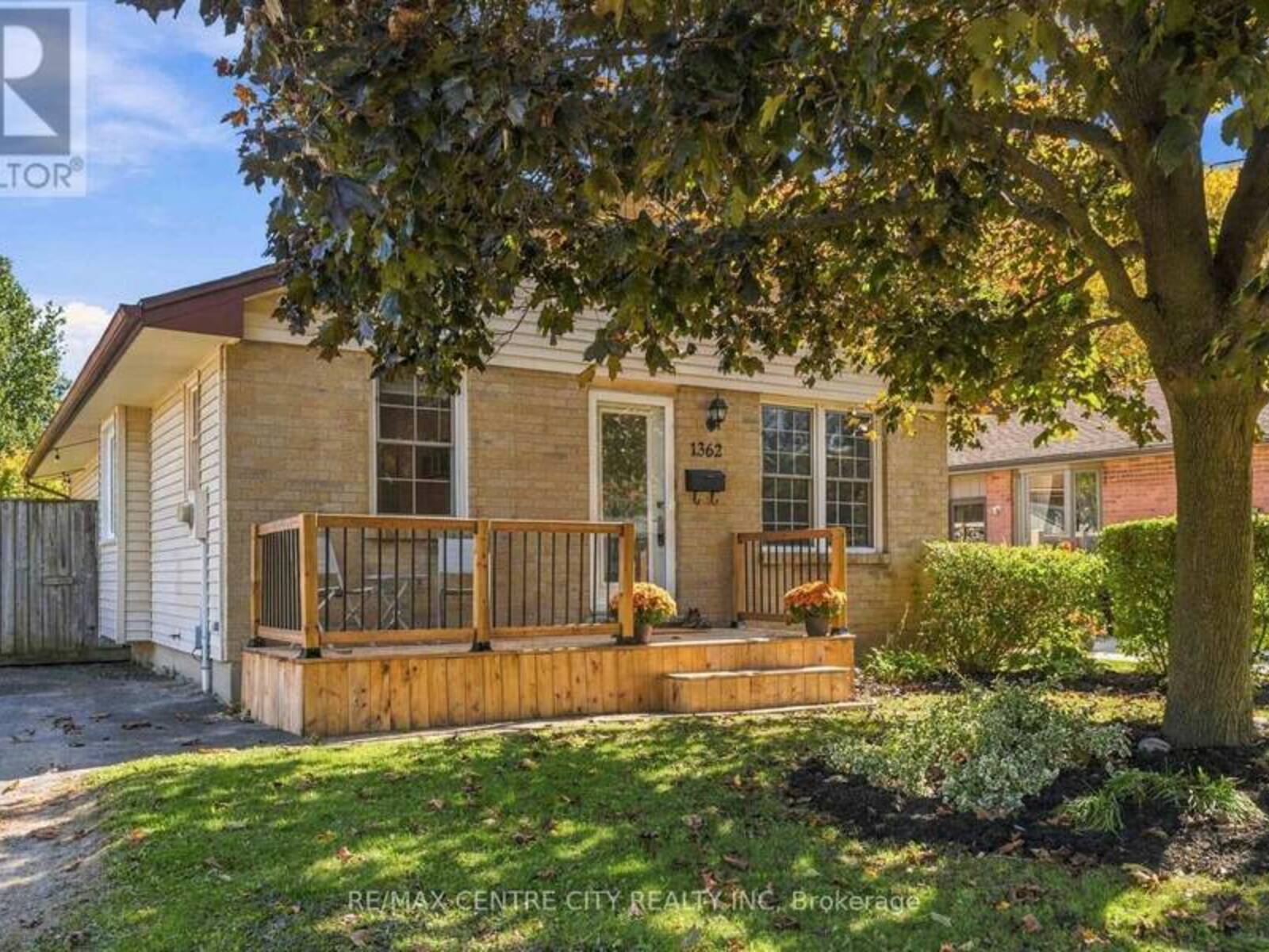 1362 ALDERSBROOK ROAD, London, Ontario N6G 3J3