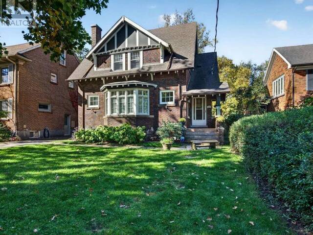 427 WORTLEY ROAD London Ontario, N6C 3S7 - 4 Bedrooms Home For Sale