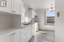 42 - 51 SHOLTO DRIVE | London Ontario | Slide Image Three