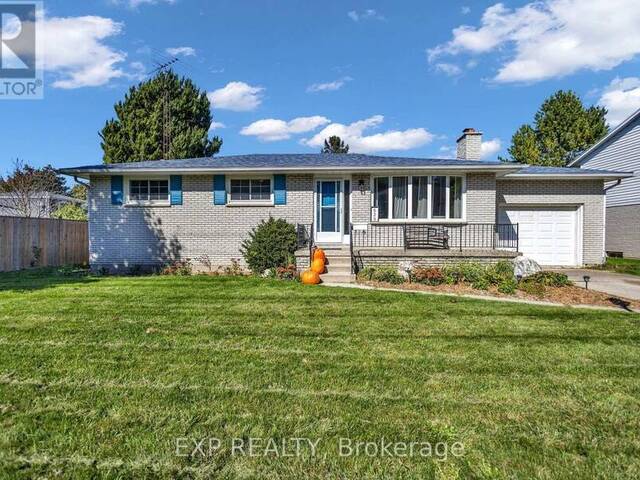 623 KING STREET W Chatham Ontario, N7M 1H7 - 4 Bedrooms Home For Sale