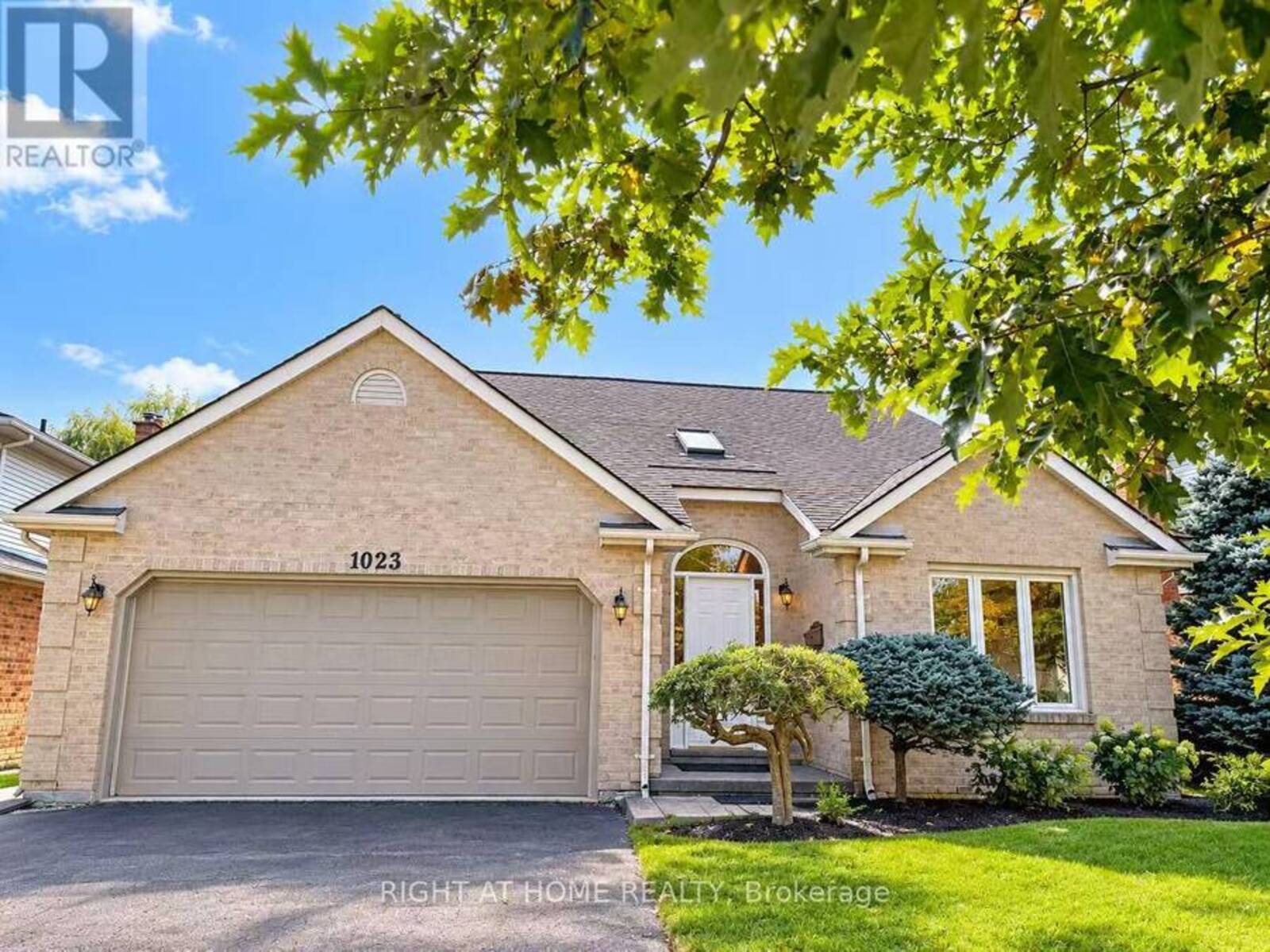 1023 AURORA COURT, London, Ontario N6G 4N6