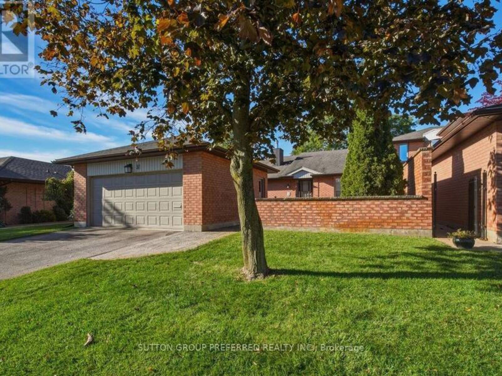 31 - 55 FIDDLERS GREEN ROAD, London, Ontario N6H 4T8